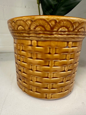 
                
                    Load image into Gallery viewer, 1970s Nelson Pottery Plant Pot
                
            