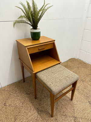 
                
                    Load image into Gallery viewer, 1970s Chippy Heath Telephone Table
                
            