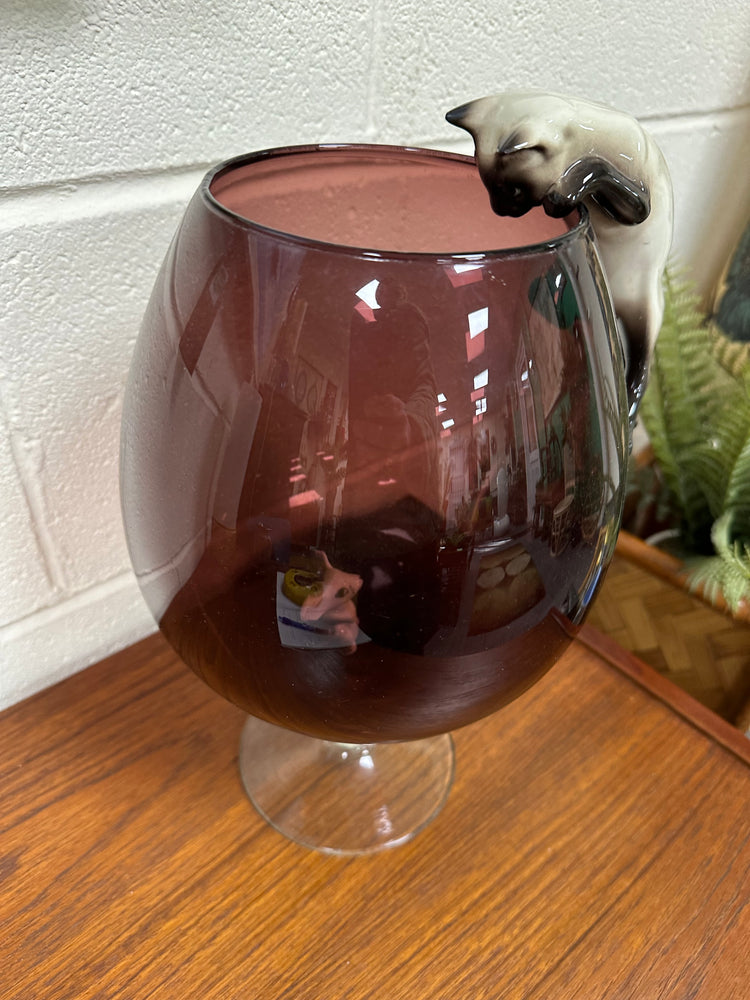 
                
                    Load image into Gallery viewer, 1960s Purple Empoli brandy glass with ceramic cat and mouse
                
            